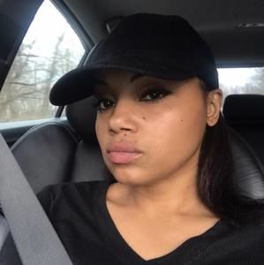 Meet your Posher, Gloria